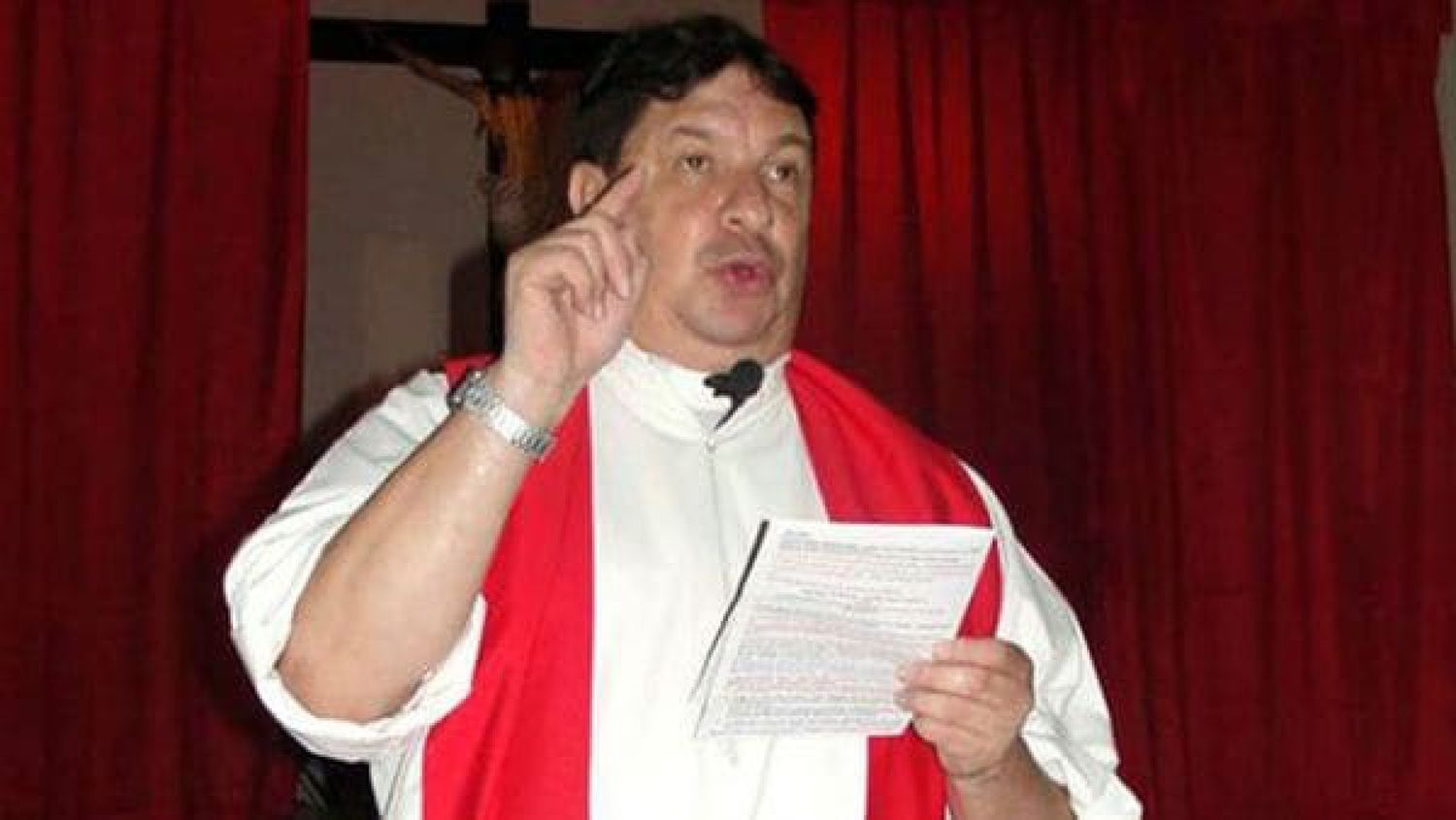 Juicio a Escobar Gaviria: otro menor de edad suma una nueva denuncia contra el cura