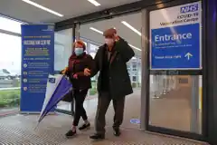 Un estudio muestra que una sola dosis de AstraZeneca o Pfizer produce una respuesta inmune potente