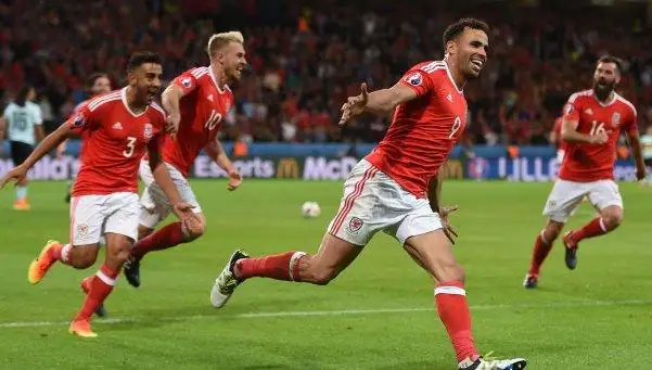 Gales hace historia en la Eurocopa y se mete en semifinales