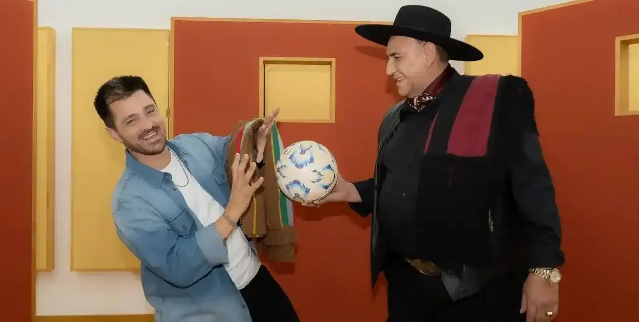 Efrain Colombo - músico rafaelino | El Chaqueño Palavecino y Efraín Colombo le cantan a Messi desde el corazón del interior argentino