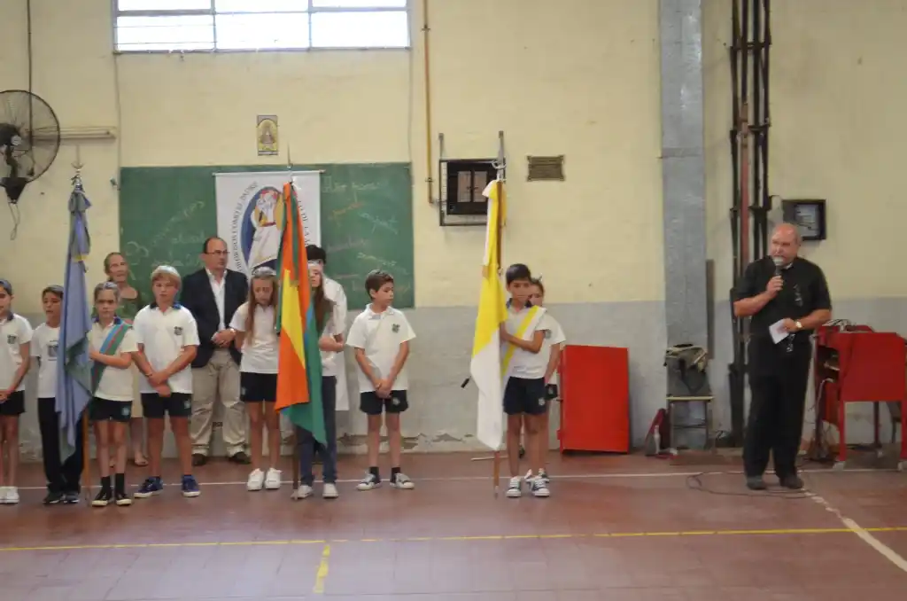 Saladillo: Salomón encabezó un acto en el Instituto Niño Jesús