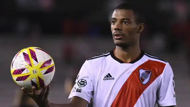 Paraguay: ordenan detener a Nicolás De La Cruz, volante de River Plate