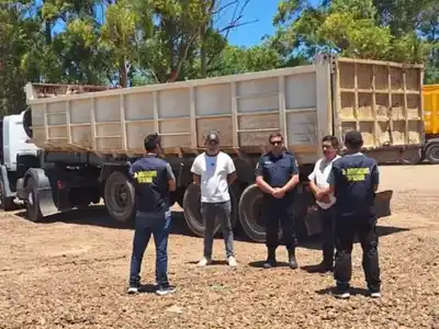 Hallaron el camión involucrado en el accidente fatal de la ruta 18 en el que murió una bebita