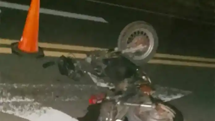 Fatalidad en Ruta 12: murió un joven tras chocar en moto