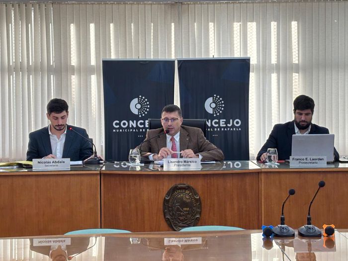 Con duras críticas de la oposición al Ejecutivo, el Concejo prorrogó la compra directa de alimentos - 1