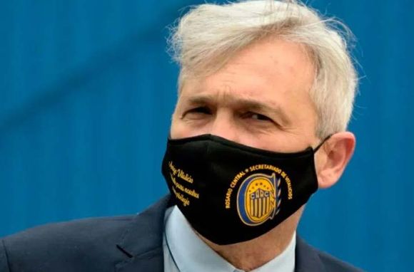 Carloni: “Dimos argumentos sólidos para arrancar de local la Liga, pero lo aceptamos porque no hubo ninguna excepción”