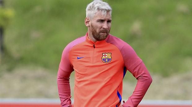 Messi se entrenó en Barcelona y jugaría el sábado