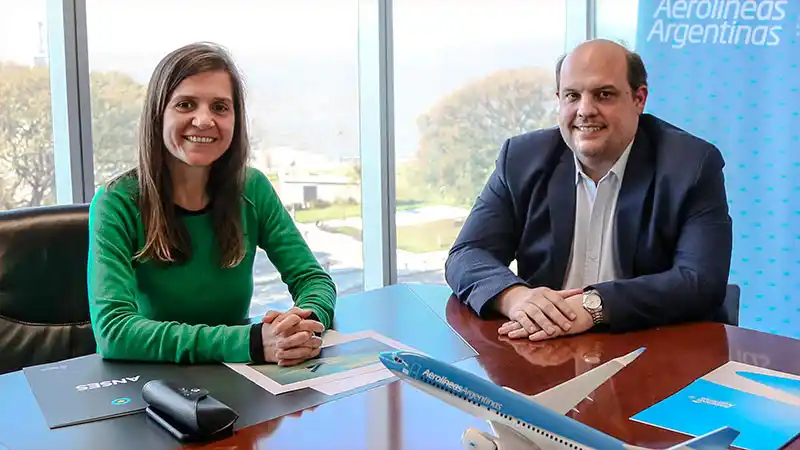 Anses y Aerolíneas Argentinas otorgarán un descuento del 20% para jubilados