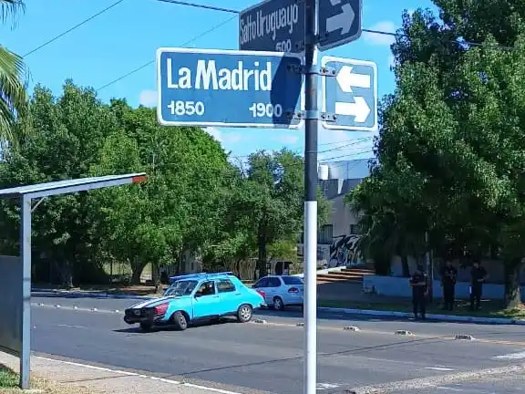 Mujer gravemente herida tras siniestro vial en avenida Salto Uruguayo