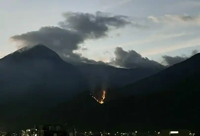 Registran incendio en El Ávila este #13Ago