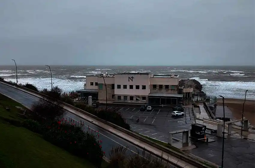 Alerta por tormentas y fuertes vientos en Mar del Plata