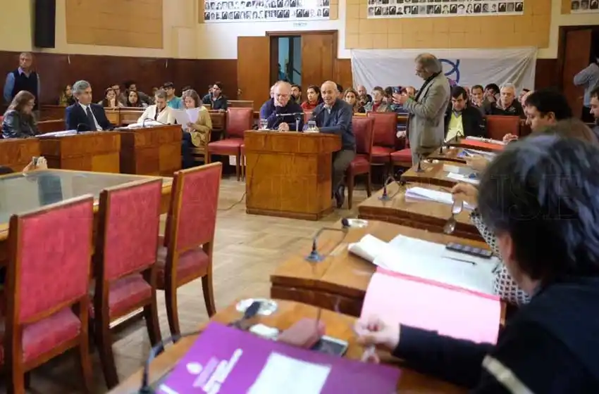 Desde la Banca 25, trabajadores de INIDEP repudiaron posibles cambios