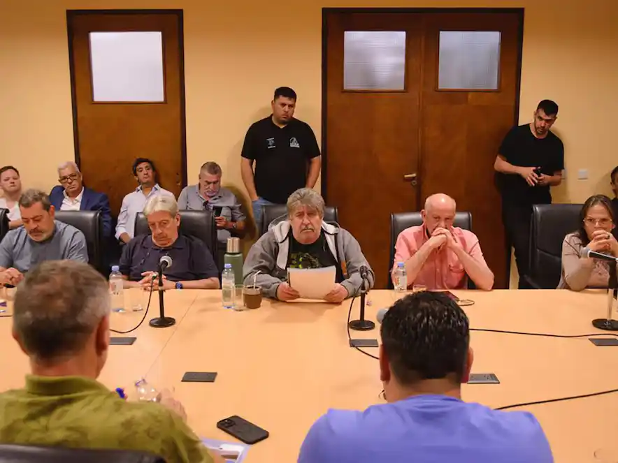 Abel Furlán y otros sindicalistas de la industria, en la reunión con la CGT del 17 de diciembre.