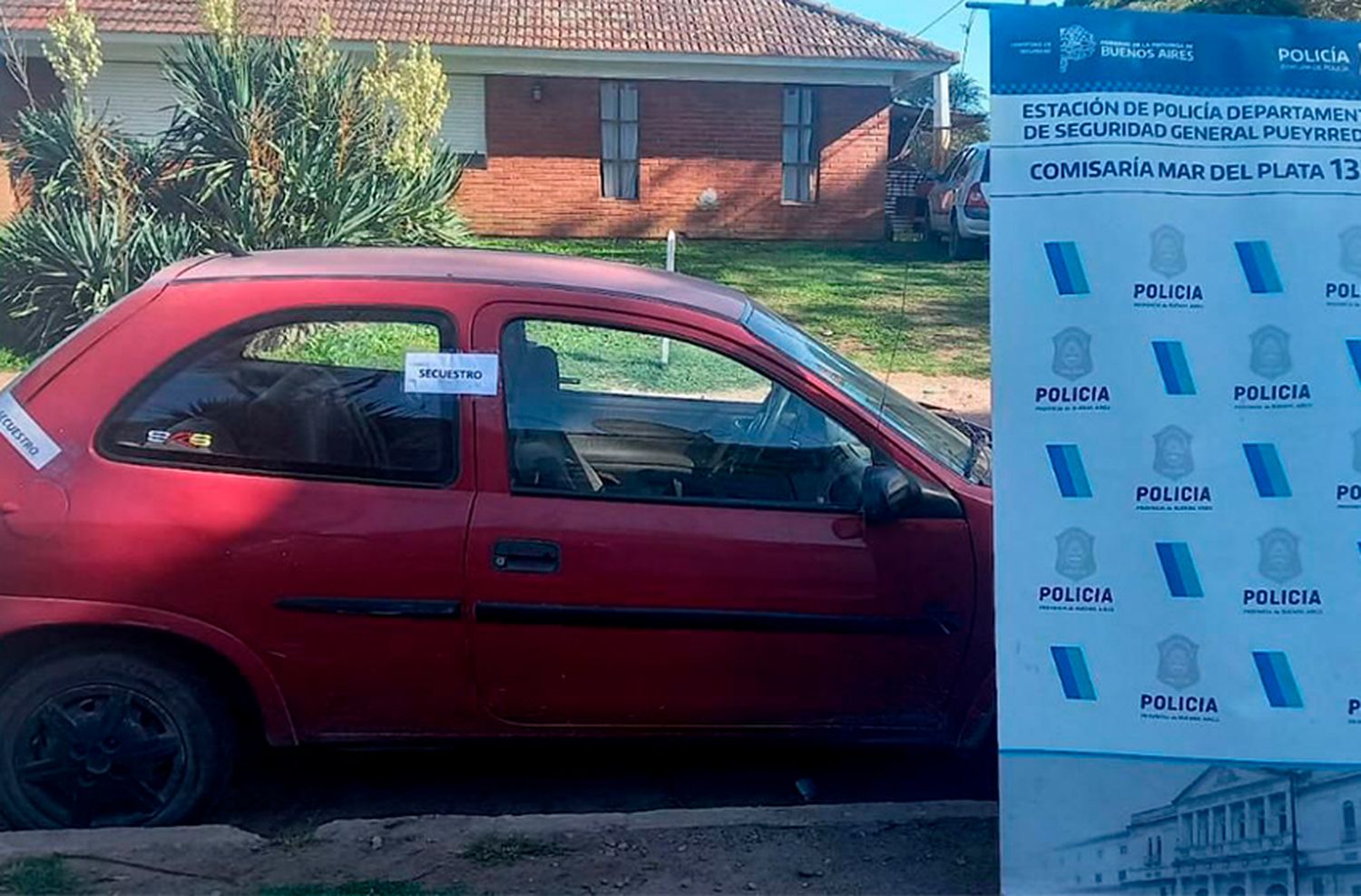 Quiso escapar en un auto robado y fue detenido en Playa Serena