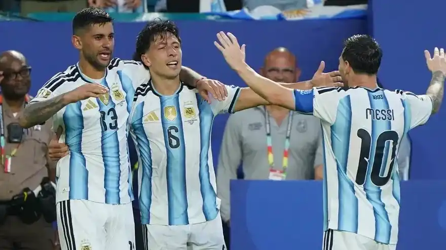 Argentina enfrenta a Egipto.