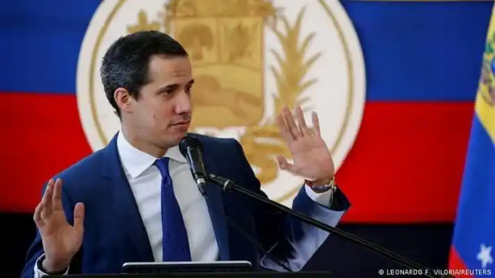 ¡QUIERE UN PODER QUE NO TIENE!  Delegada de Guaidó sesionará «para extender el interinato»