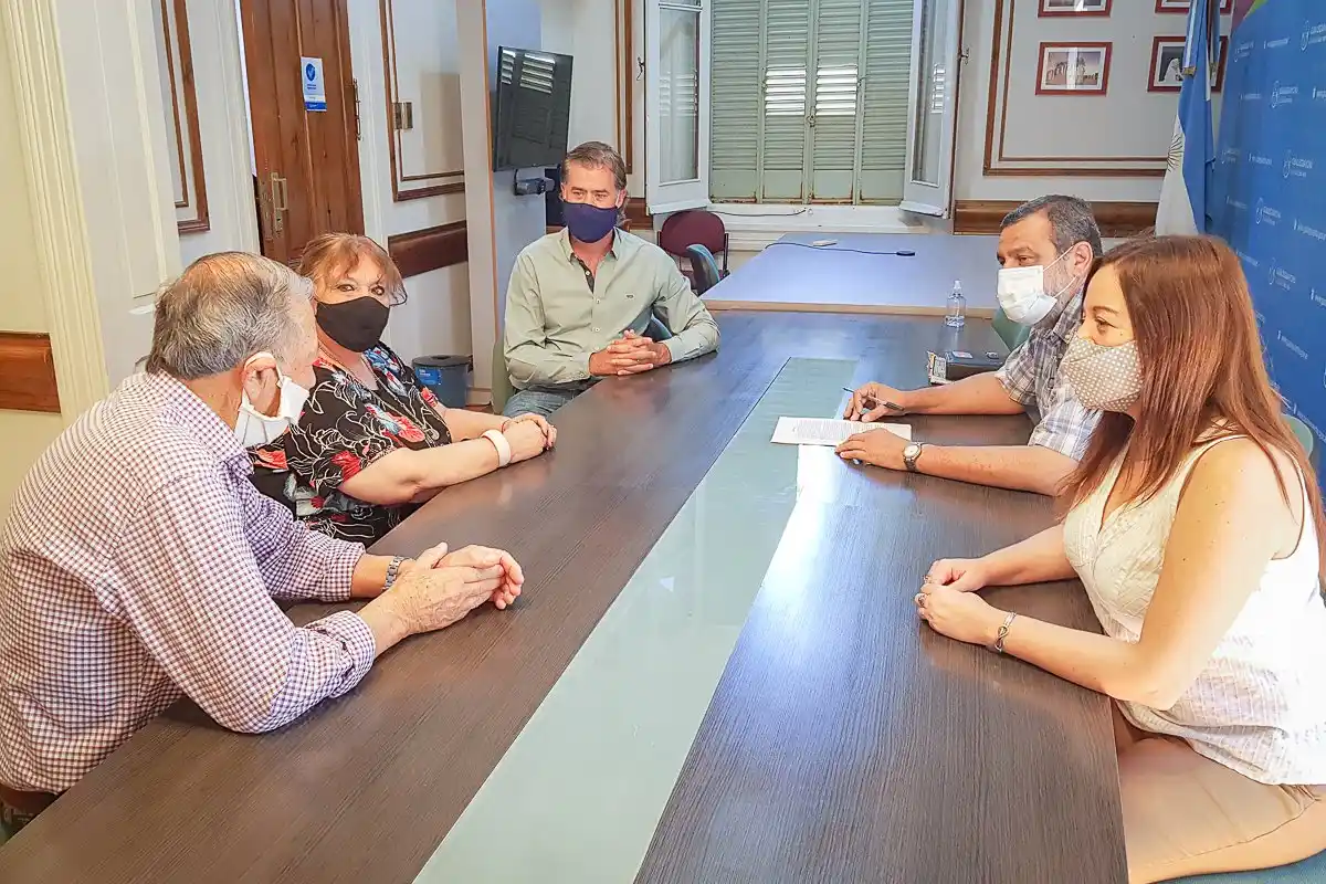 Piaggio le otorgó un terreno del ex Frigorífico a la ONG Jubilados de Pie