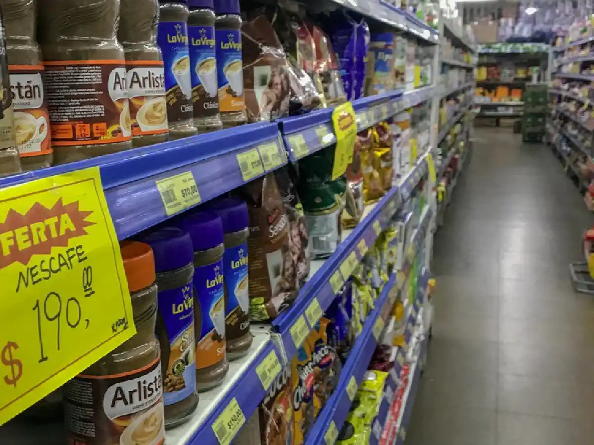 La canasta básica aumentó 2,7 % y una familia tipo necesitó $31.148 para no ser pobre