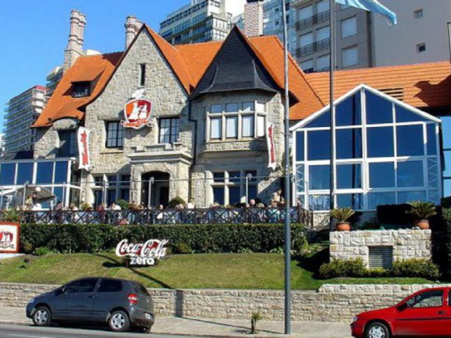 Dueño de tradicional restaurante marplatense fue asesinado a balazos por su ex suegro, quien se suicidó