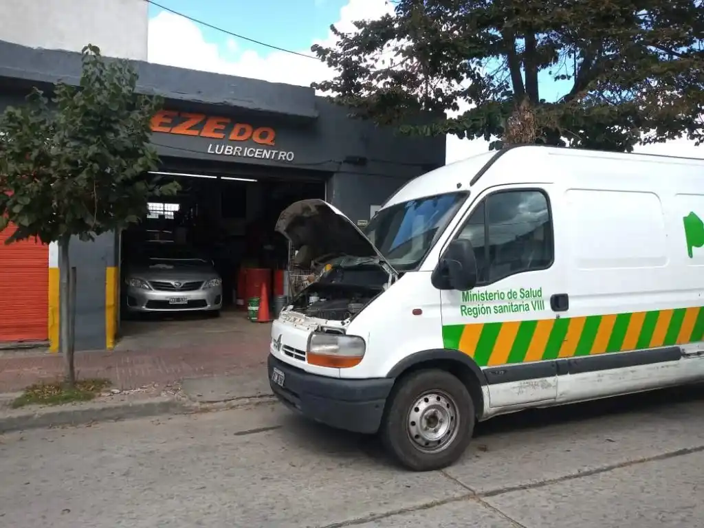 Mecánicos solidarios: Talleristas de Mar del Plata arreglaron 5 ambulancias gratis 