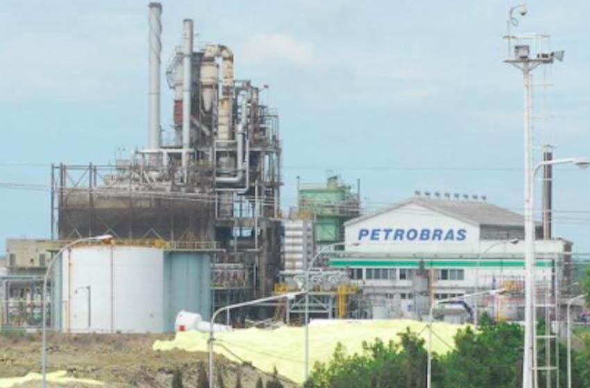Pampa Energía cerró las puertas de la planta Etileno en San Lorenzo