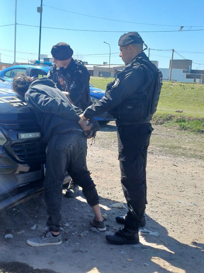 motocicleta Suzuki azul - 3