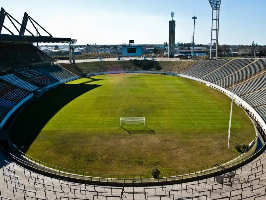 Superclásico en Mar del Plata: Se secuestraron 1200 litros de alcohol 