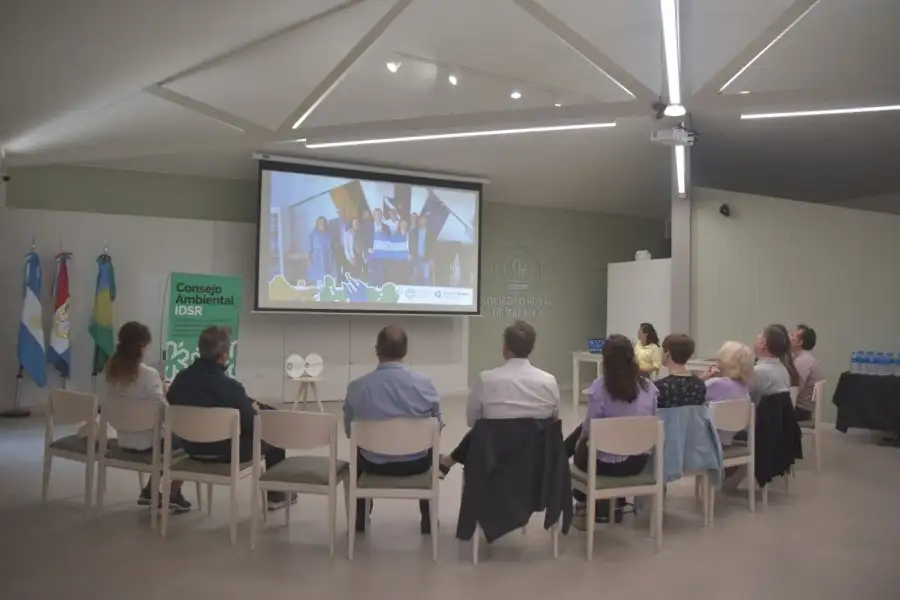 Reunión número 35 del Consejo Ambiental del Instituto para el Desarrollo Sustentable que se desarrolló en el Salón de Usos Múltiples de la Sociedad Rural