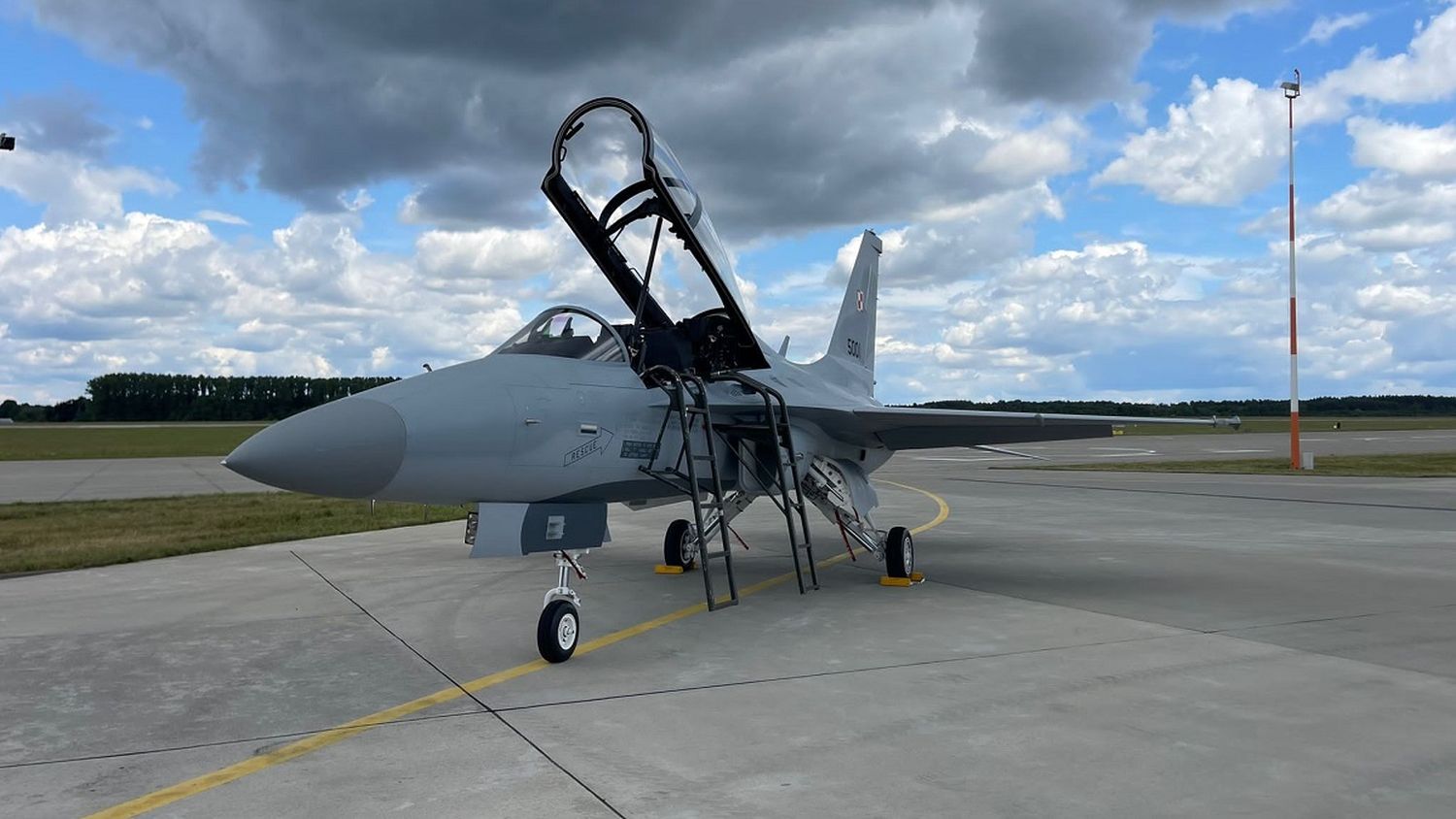 Astonishing speed of delivery: Polish Air Force already has 10 Kai FA-50 light fighters