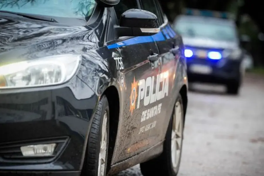 Hallan un cadáver junto a vainas servidas en el extremo sudoeste de Rosario