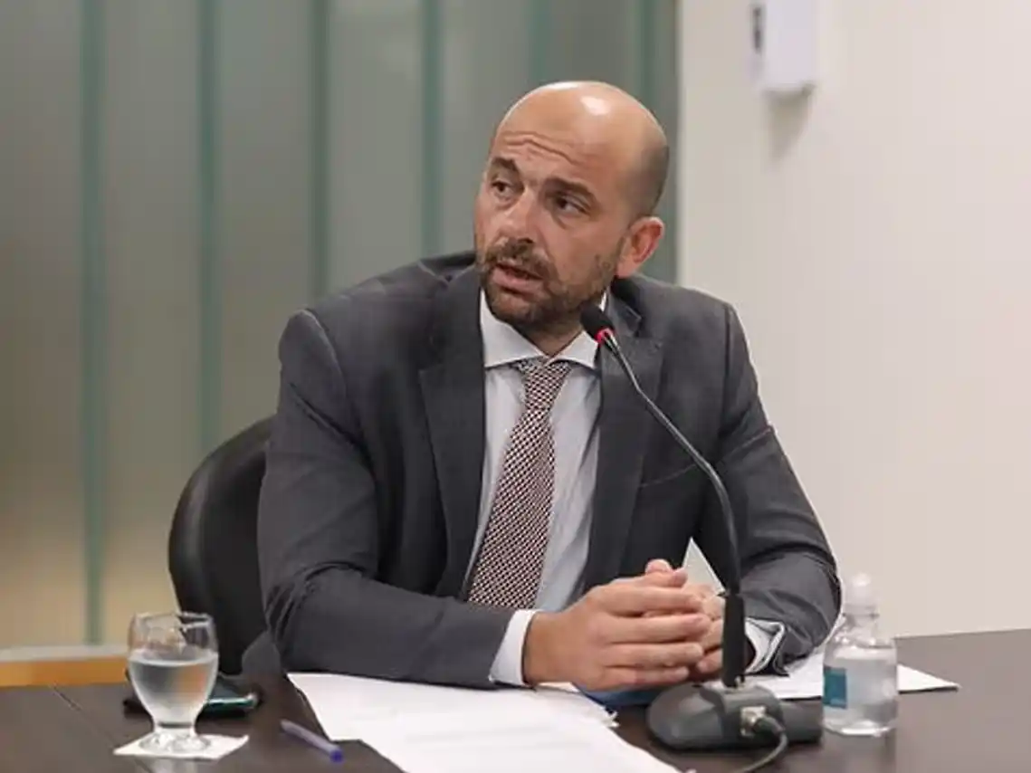 Con la salida de Franco Mogetta, el Gobierno acumula el desplazamiento de 139 funcionarios de la gestión