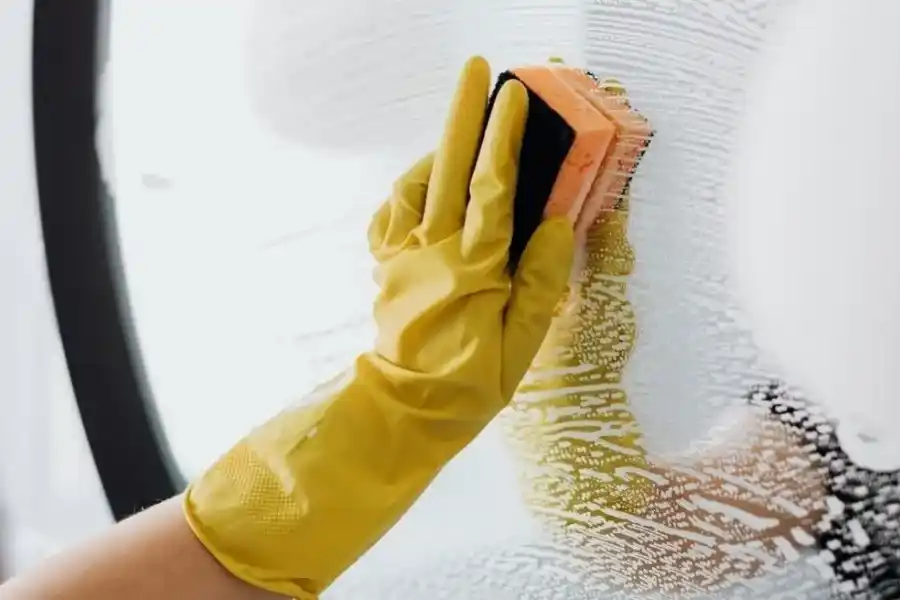 Oficializan los aumentos para el empleo doméstico: cómo quedan los salarios