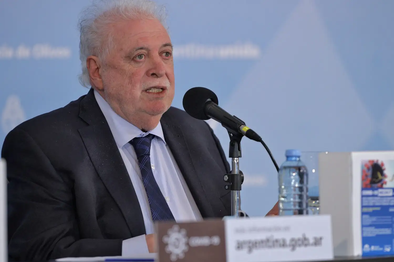 Ginés González García: "Mucho de lo que está pasando hoy es por hacer asados, juntadas, mateadas"