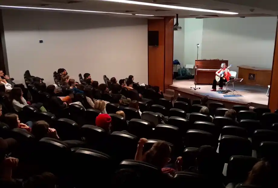 XIII Encuentro Internacional de Interpretación Musical: Una noche inolvidable de guitarra en la UAP