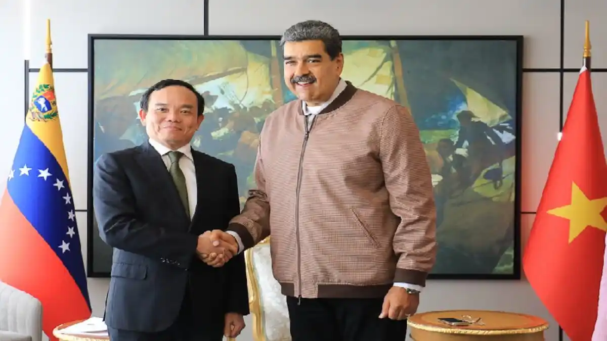 Tras sanciones Maduro apunta a otros mercados: firma acuerdos con Vietnam