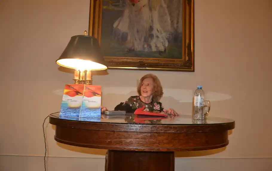 Presentaron el libro “Y fueron palabras”