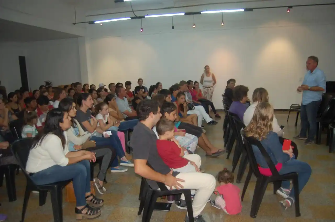 Prevén finalizar las primeras 15 viviendas del Programa Federal en 40 días