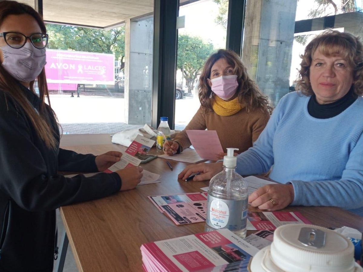 El mamógrafo ya está haciendo estudios en el Centro Cívico