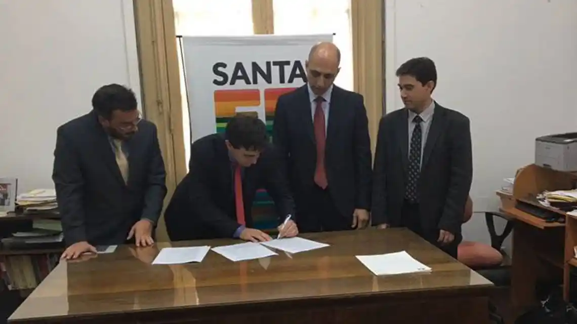 Santa Fe cedió a San Juan el software del Registro Civil