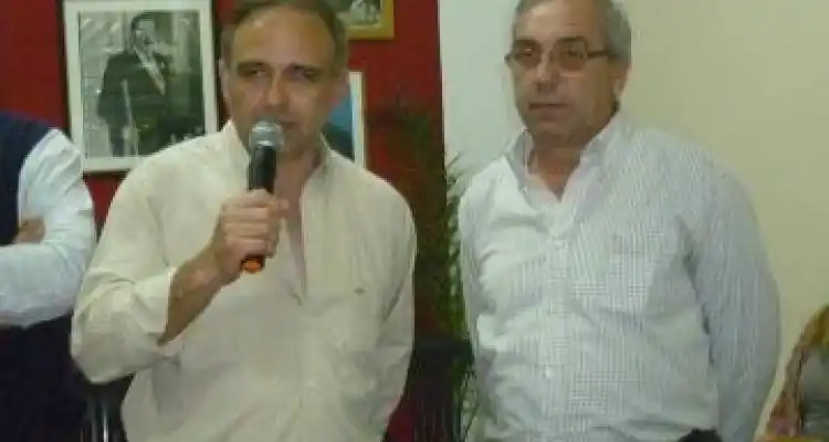 Apoyo partidario para Rosa