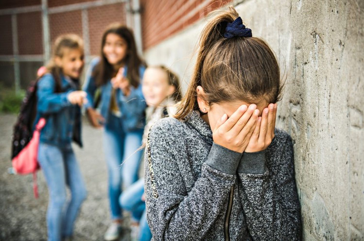 Cómo el bullying puede dejar secuelas cerebrales permanentes en niños y adolescentes