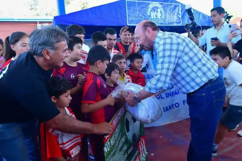 El operativo Por Nuestra Gente Todo llegó a Palo Santo