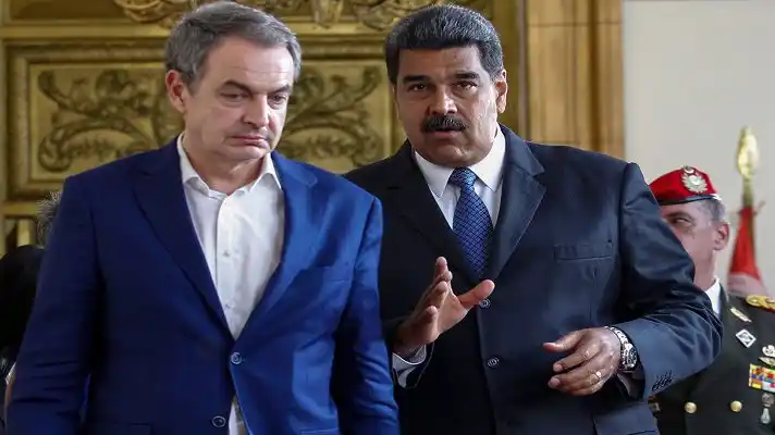 Zapatero está en Caracas y llama a la UE a reflexionar sobre las sanciones contra Maduro