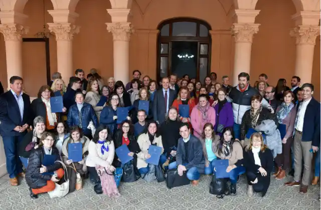 Bordet entregó más de 6 millones de pesos a 60 bibliotecas populares
