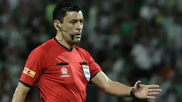Fue confirmado el árbitro para la primera final