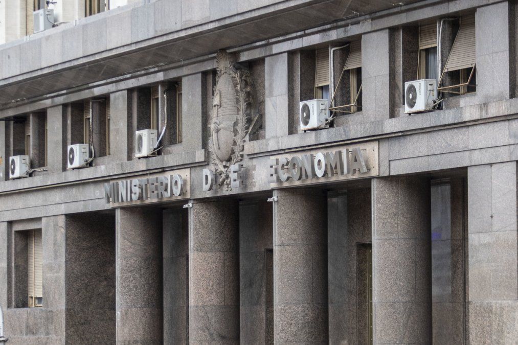 La recaudación creció 32,1% en 2020, por debajo de la inflación anual