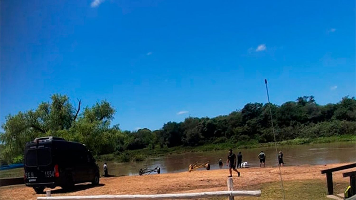 Sigue la búsqueda del joven que desapareció en el balneario