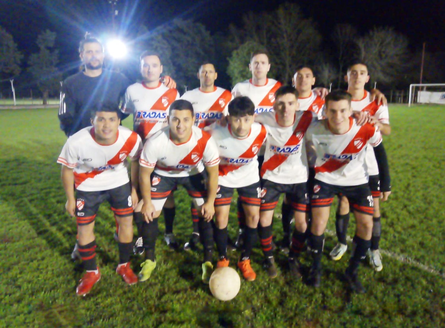 División B - 4