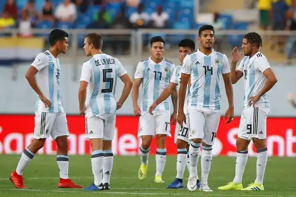 Argentina perdió con Ecuador en el inicio de la fase final