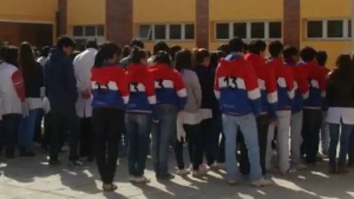 Fue hospitalizada tras un hecho de violencia escolar